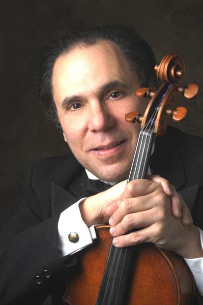 Image of Robert Dan - violinist